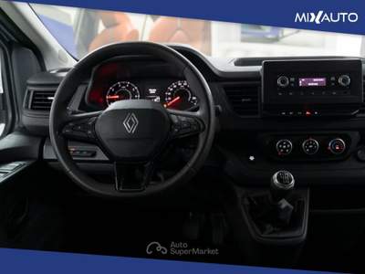 Renault Trafic Passenger 2.0 Blue DCI 150CV L2 Authentic Argento usata Latina