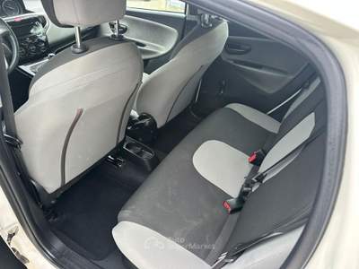 Lancia Ypsilon Ypsilon 1.2 8v Gold s&amp;s 69cv Bianco usata Altidona