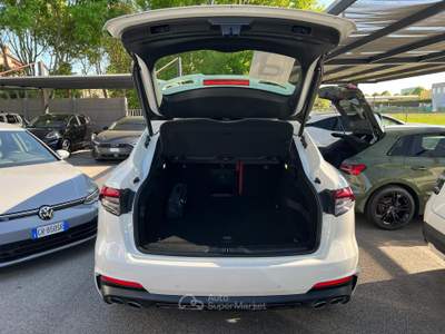 Maserati Levante 2.0 mhev GT 330cv auto Bianco usata Martellago