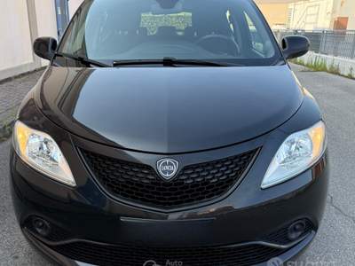 Lancia Ypsilon 5 porte GPL Ecochic Black usata Manerba del Garda