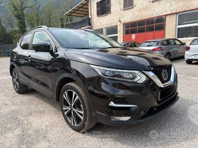 Nissan Qashqai 1.5 Business cambio aut. usata Omegna
