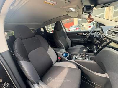 Nissan Qashqai 1.5 Business cambio aut. usata Omegna