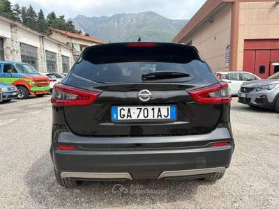 Nissan Qashqai 1.5 Business cambio aut. usata Omegna