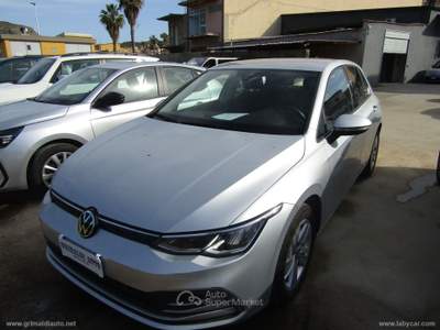 Volkswagen Golf Golf 2.0 TDI 115 CV SCR Life Argento usata Montallegro