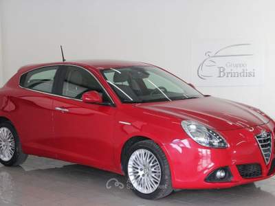 Alfa Romeo Giulietta 1.6 JTDm-2 105 CV Distinctive Rosso usata Potenza