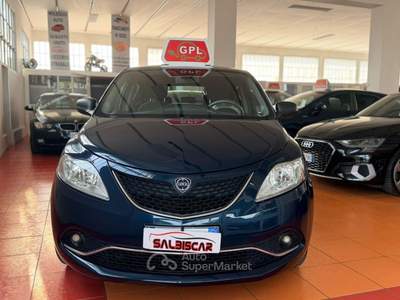 Lancia Ypsilon 5 porte GPL Ecochic Gold Verde usata Vercelli