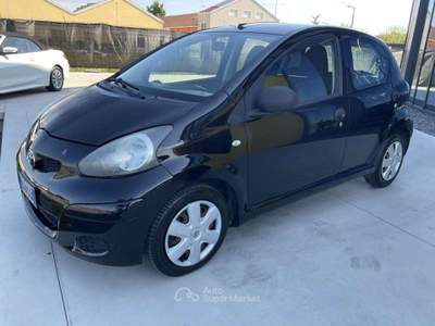 Toyota Aygo 1.0 12V VVT-i 5 porte Now Nero usata Pieve di Cento