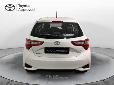 Toyota Yaris 1.0 72 CV 5 porte Active Bianco usata Milano