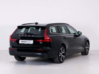 Volvo V60 B3 (bz) 163CV AUT CORE **AUTOCARRO N1** Nero usata Bassano del Grappa