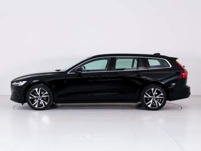 Volvo V60 B3 (bz) 163CV AUT CORE **AUTOCARRO N1** Nero usata Bassano del Grappa