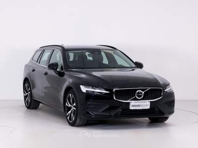 Volvo V60 B3 (bz) 163CV AUT CORE **AUTOCARRO N1** Nero usata Bassano del Grappa