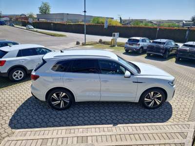 Volkswagen Touareg 3.0 V6 TDI SCR 170kW Elegance R-LINE PACK Bianco usata Prevalle