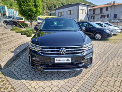 Volkswagen Tiguan 1.5 TSI ACT R-Line DSG Nero usata Prevalle