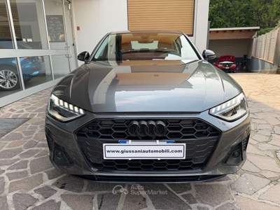 Audi A4 Berlina 40 2.0 tdi mhev S line edition 204cv s-tronic UNICO PROPRIETARIO BELLISSIMA Grigio usata Cesano Maderno