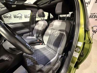 Volkswagen Taigo 1.0 TSI 115 CV DSG R-Line Verde usata Lonato del Garda