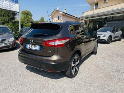 Nissan Qashqai 1.5 dci Tekna 110cv neopatentati Marrone usata Villadose