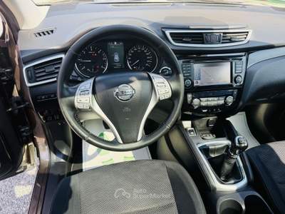 Nissan Qashqai 1.5 dci Tekna 110cv neopatentati Marrone usata Villadose