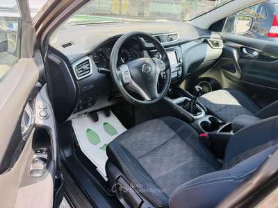 Nissan Qashqai 1.5 dci Tekna 110cv neopatentati Marrone usata Villadose