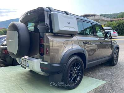 Land Rover Defender 7 Posti 240Cv Tetto Apribile Pano Meridian FULL Marrone usata Nave