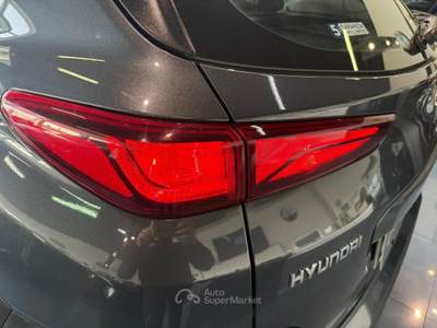 Hyundai Kona Xpossible Grigio usata Mottola