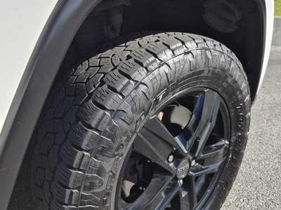 Jeep Grand Cherokee JEEP GRAND CHEROKEE 30.000 km Bianco usata arcola