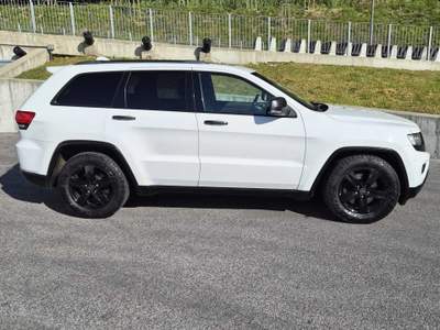 Jeep Grand Cherokee JEEP GRAND CHEROKEE 30.000 km Bianco usata arcola