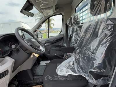 Maxus Deliver9 MAX DELIVER9 RWD R.SING CASSONE FISSO 4200MM Deliver9 rwd R.Sing Cassone Fisso 4200mm Bianco usata Roma