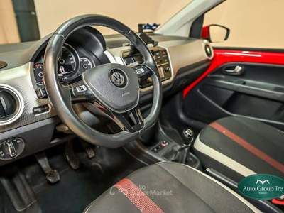 Volkswagen up! up! 5p 2017 5p 1.0 tsi High 90cv Rosso usata Torino