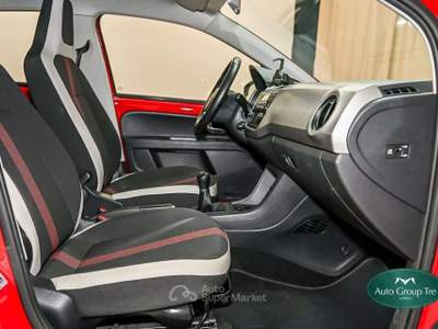 Volkswagen up! up! 5p 2017 5p 1.0 tsi High 90cv Rosso usata Torino
