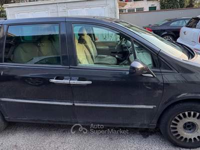 Lancia Phedra MJT 120 CV Executive MECCANICAMENTE A POSTO SUBITO DISPONIBILE Blu/Azzurro usata Viareggio