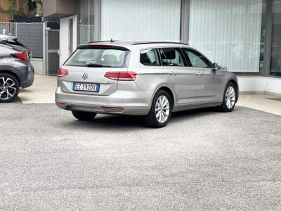 Volkswagen Passat Diesel 120CV E6 - 2015 Grigio usata Roma