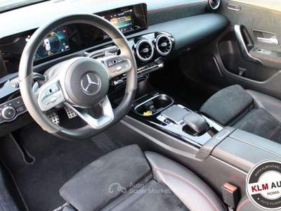 Mercedes-Benz Classe A Automatic Premium AMG MBUX luci ambient Nero usata Roma