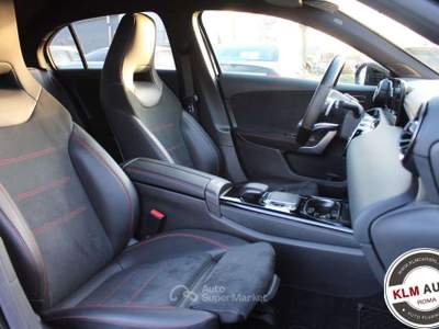 Mercedes-Benz Classe A Automatic Premium AMG MBUX luci ambient Nero usata Roma