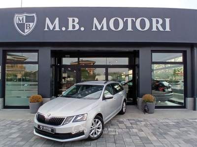 Skoda Octavia Octavia III Wagon 1.5 g-tec Ambition 130cv dsg Grigio usata Pescantina