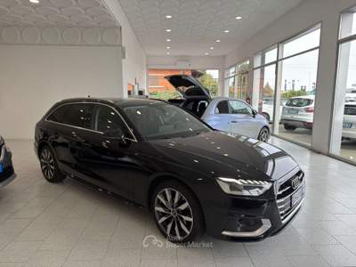 Audi A4 2.0 TDI 136cv S-Tronic Nero usata Caresanablot
