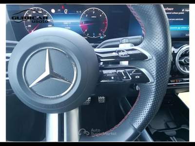 Mercedes-Benz GLA 180 D AMG Line Advanced Plus 8G-DCT Nero usata Lucca