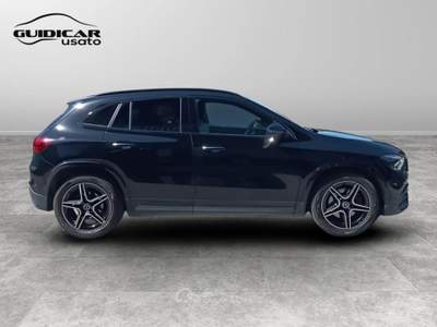 Mercedes-Benz GLA 180 D AMG Line Advanced Plus 8G-DCT Nero usata Lucca