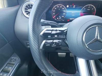 Mercedes-Benz GLA 180 D AMG Line Advanced Plus 8G-DCT Nero usata Lucca