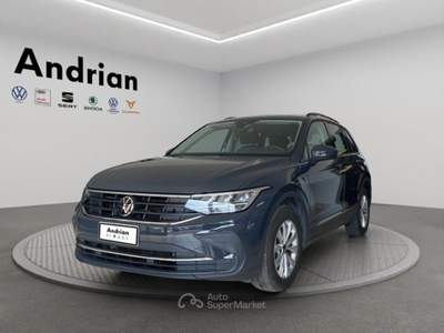 Volkswagen Tiguan 2.0 TDI SCR 110KW Life DSG Grigio usata San Martino Buon Albergo
