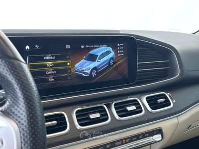 Mercedes-Benz GLS GLS 400 d 4Matic Premium Plus        * 7 POSTI *  * DOPPIO TRENO RUOTE *  *CERCHI ESTIVI MAYBACH * Verde usata Bastia Umbra
