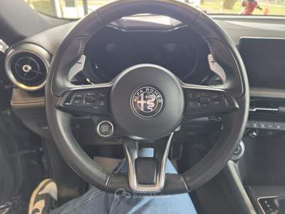 Alfa Romeo Tonale 1.6 Diesel 130cv TCT6 Veloce Nero usata Salerno