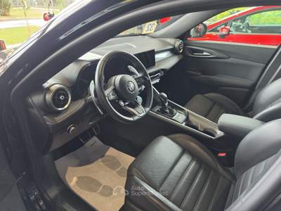 Alfa Romeo Tonale 1.6 Diesel 130cv TCT6 Veloce Nero usata Salerno