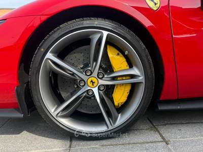 Ferrari 296 296 GTS 3.0 | LIFT, APPLE CARPLAY, ROSSO CORSA Rosso usata Suzzara