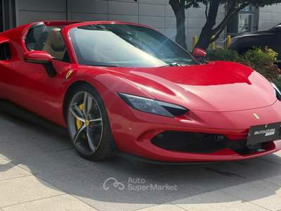 Ferrari 296 296 GTS 3.0 | LIFT, APPLE CARPLAY, ROSSO CORSA Rosso usata Suzzara