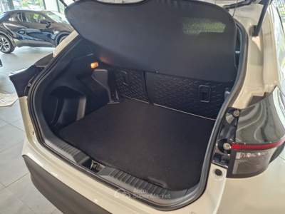 Toyota Yaris Cross 1.5h Trend fwd 130cv e-cvt Bianco usata Mappano