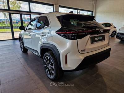 Toyota Yaris Cross 1.5h Trend fwd 130cv e-cvt Bianco usata Mappano