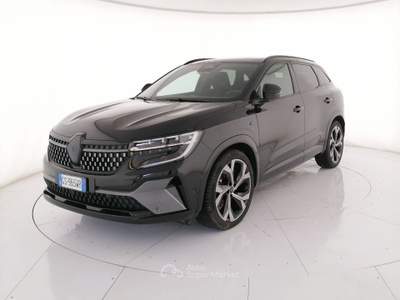 Renault Austral 1.2 E-Tech full hybrid Iconic Esprit Alpine 200cv auto Nero usata Roma
