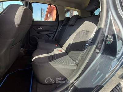 Dacia Duster RATA MENSILE  244,00 EURO RETROCAMERA 1.0 TCe 4x2 100cv Prestige Grigio usata Roma