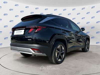 Hyundai Tucson 1.6 HEV 2wd 239cv Business Auto Nero usata Pistoia