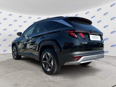 Hyundai Tucson 1.6 HEV 2wd 239cv Business Auto Nero usata Pistoia